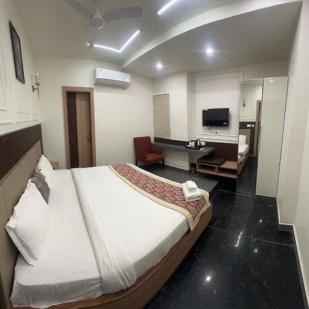 Anaya Retreat Hotel Varanasi Ngoại thất bức ảnh