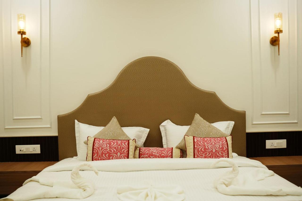 Anaya Retreat Hotel Varanasi Ngoại thất bức ảnh