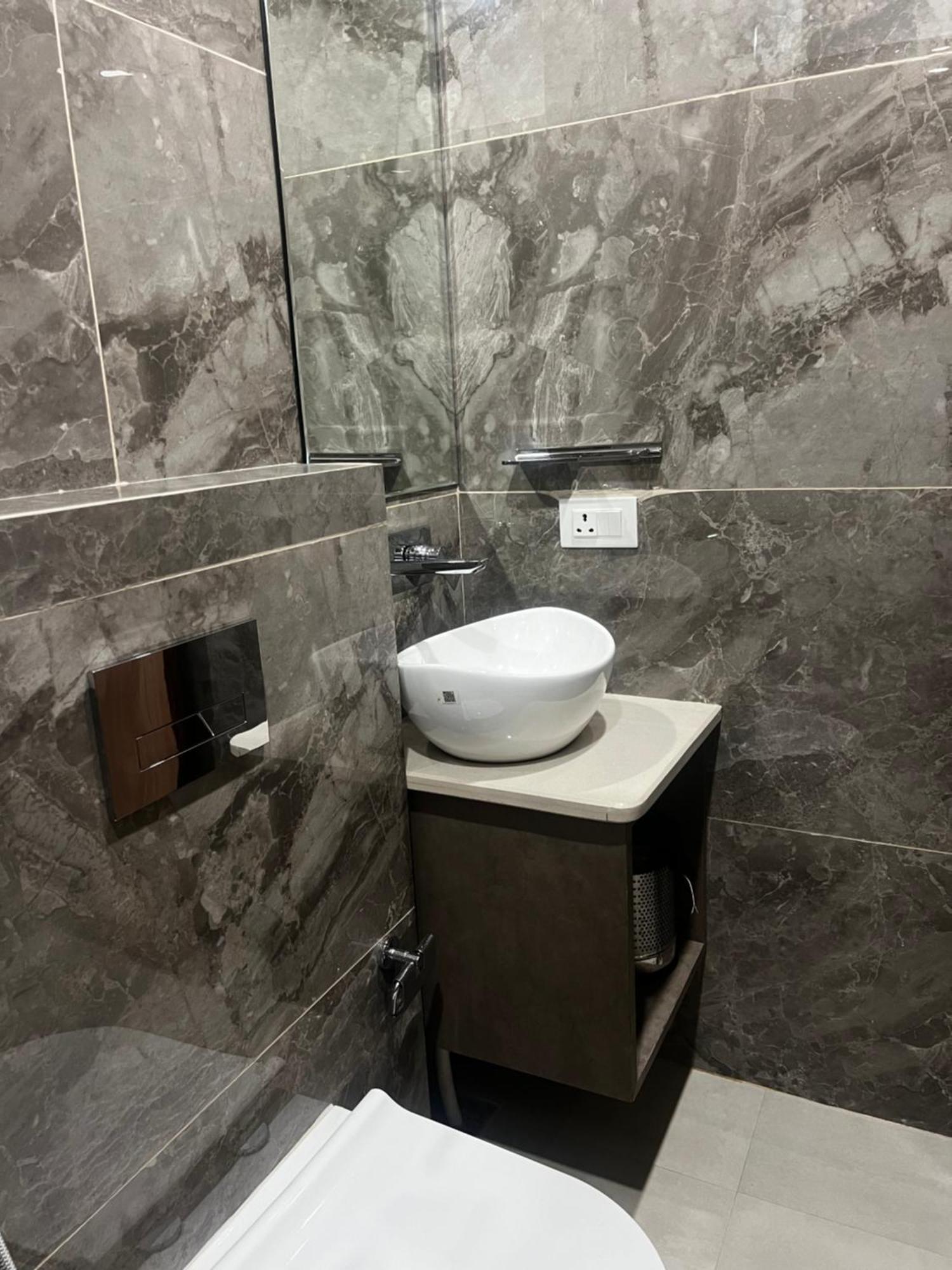 Anaya Retreat Hotel Varanasi Ngoại thất bức ảnh