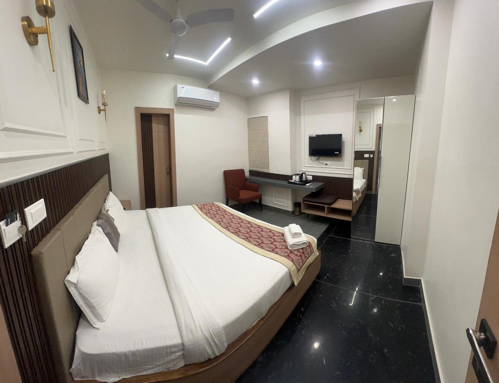 Anaya Retreat Hotel Varanasi Ngoại thất bức ảnh